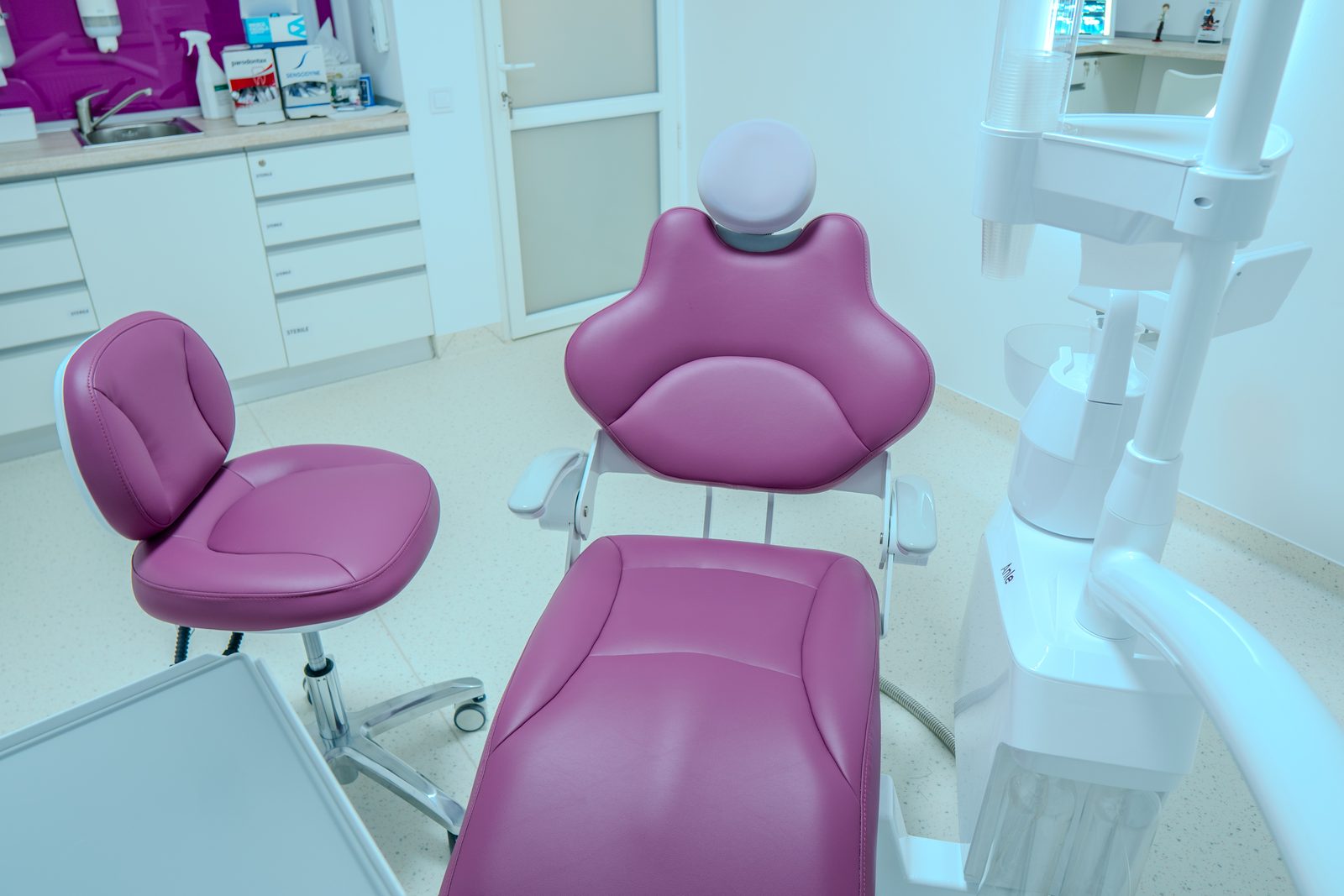 Unitate dentară modernă